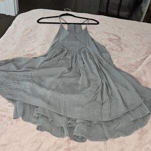 Romeo & Juliet Couture Light Gray Dress